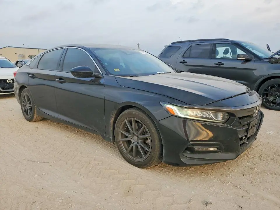2019 HONDA ACCORD   