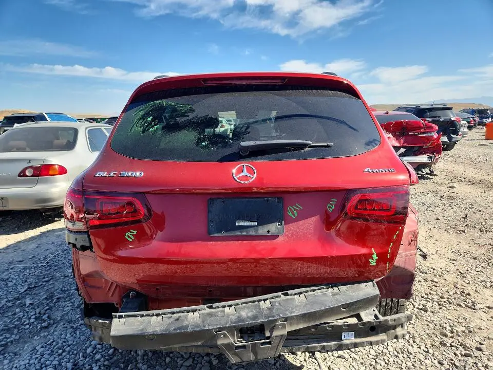 2020 MERCEDES-BENZ GLC 300 4MATIC  