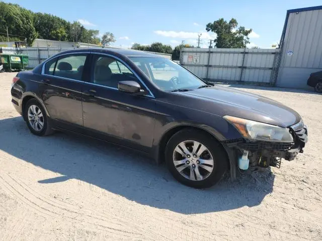 2011 HONDA ACCORD LXP  