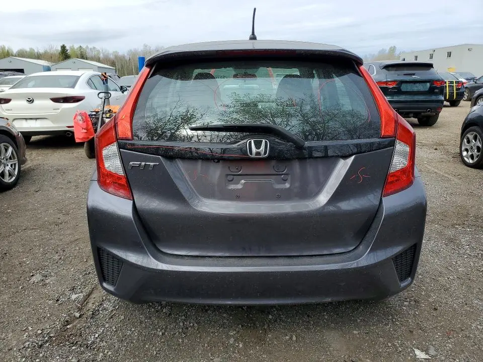 2015 HONDA FIT LX  