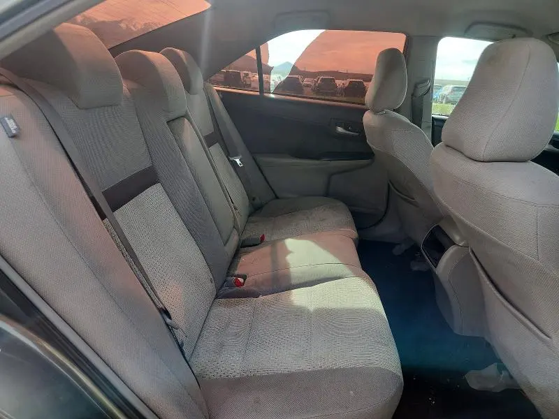 2014 TOYOTA CAMRY LE  