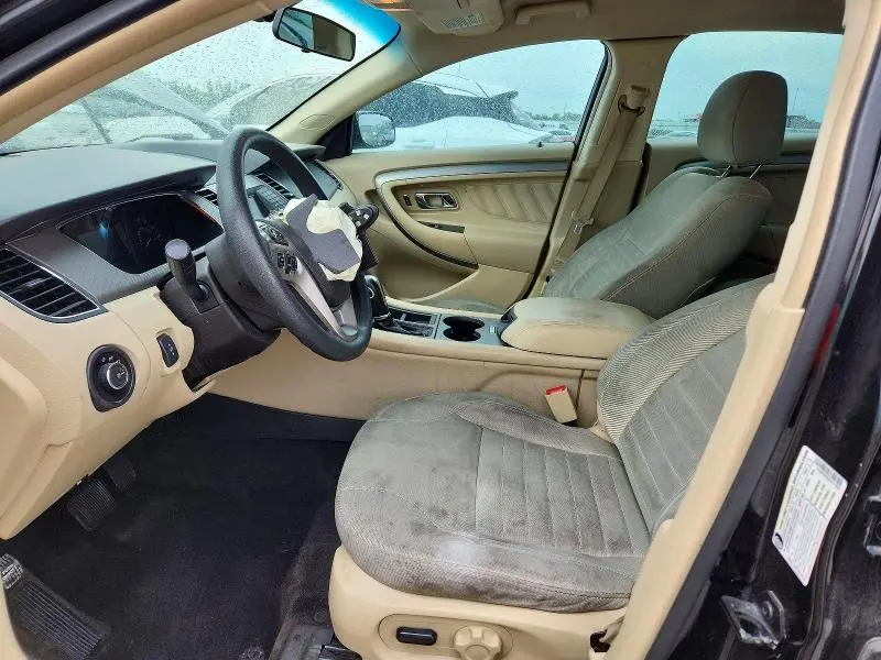 2015 FORD TAURUS SE  