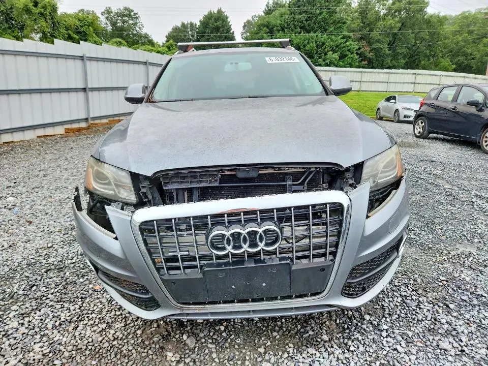2011 AUDI Q5 PREMIUM PLUS  