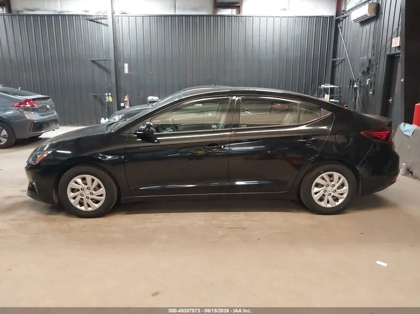 2020 HYUNDAI ELANTRA SE