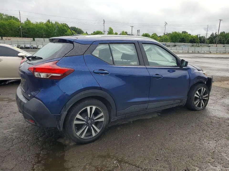 2018 NISSAN KICKS SV  