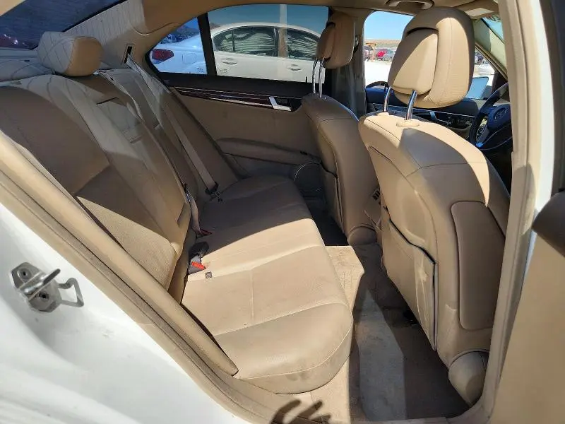 2013 MERCEDES-BENZ C 250  