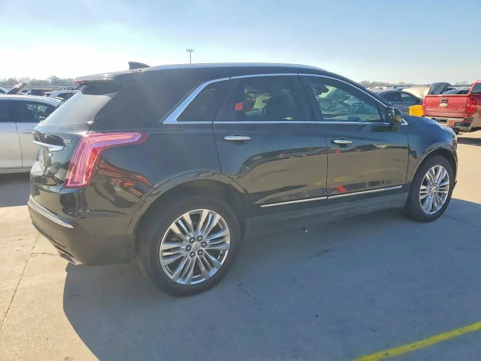 2017 CADILLAC XT5 PREMIUM LUXURY  