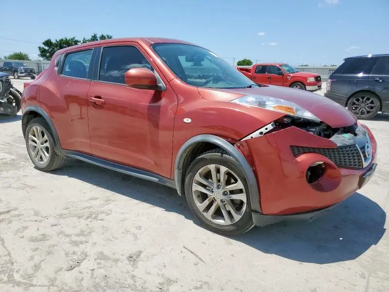 2013 NISSAN JUKE S  