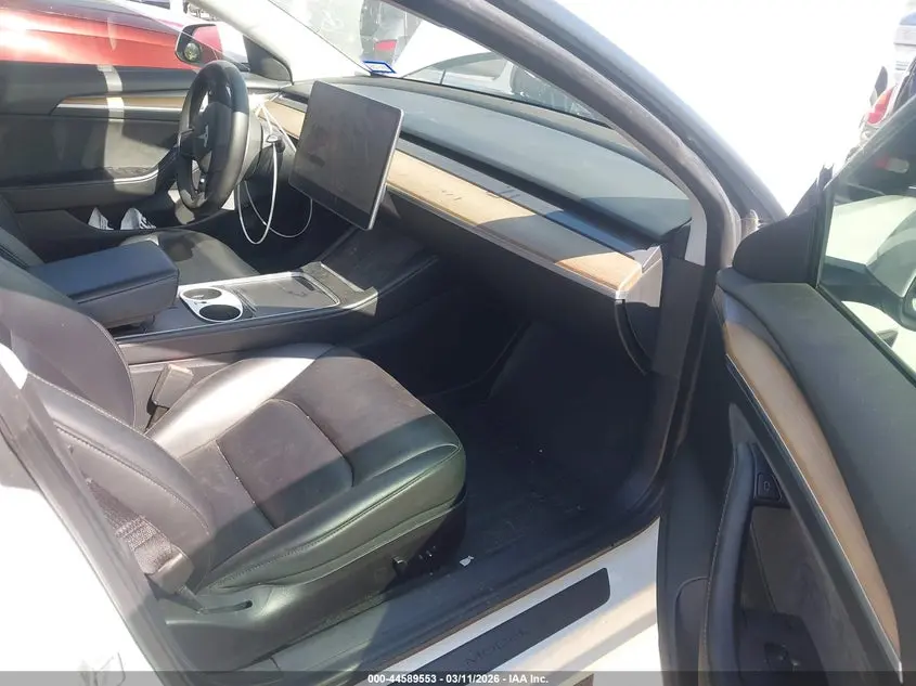 2021 TESLA MODEL 3 STANDARD RANGE PLUS REAR-WHEEL DRIVE