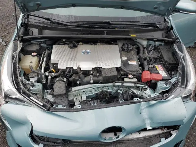 2017 TOYOTA PRIUS   