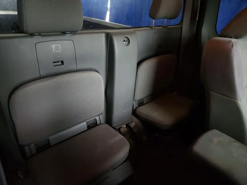 2013 NISSAN FRONTIER S  