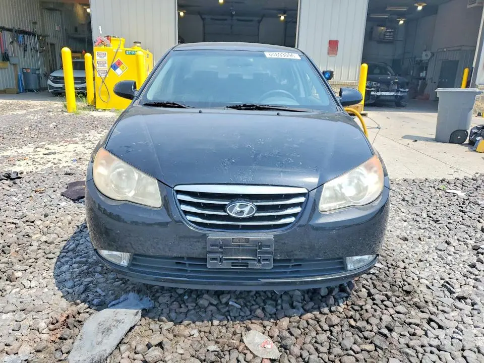 2010 HYUNDAI ELANTRA SE  
