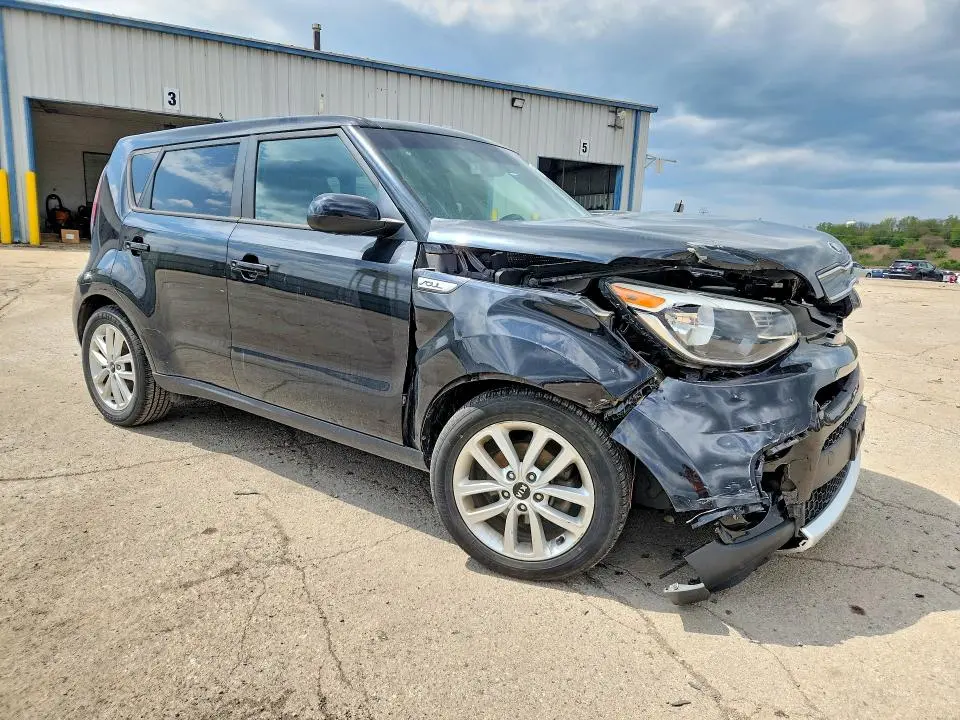 2017 KIA SOUL +  