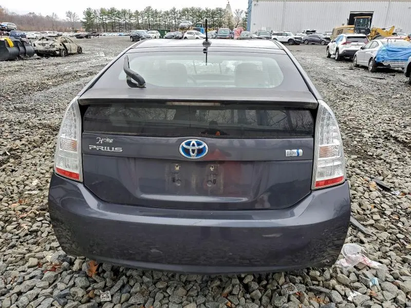 2011 TOYOTA PRIUS   