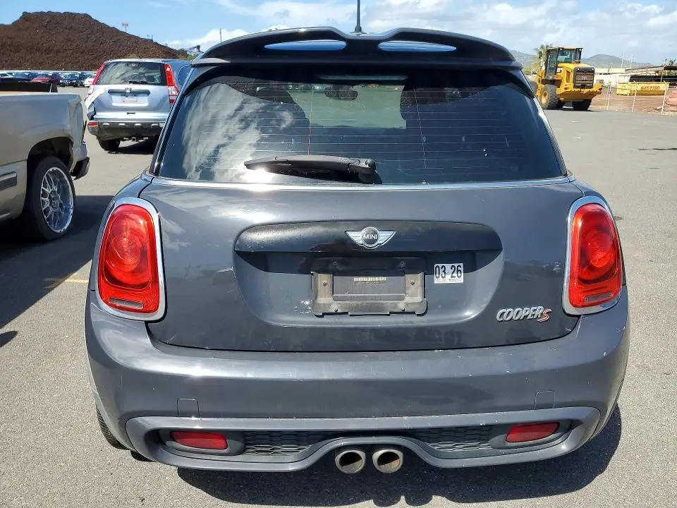 2015 MINI COOPER S  