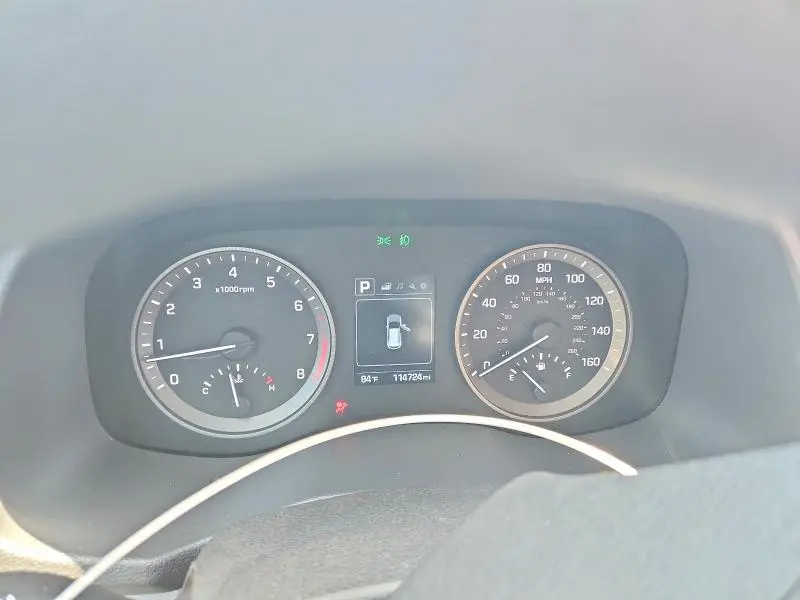 2016 HYUNDAI TUCSON SE  