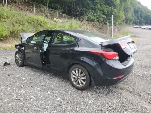 2016 HYUNDAI ELANTRA SE  