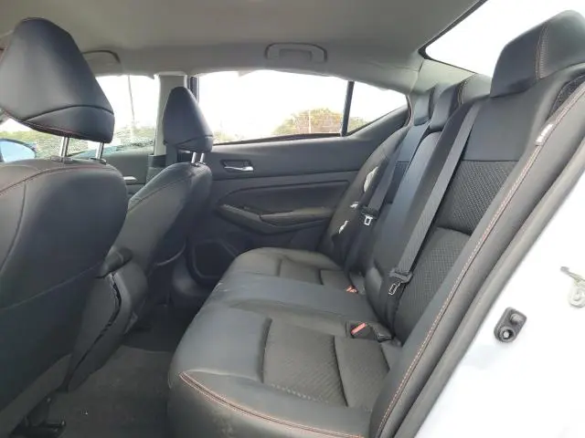 2024 NISSAN ALTIMA SR  