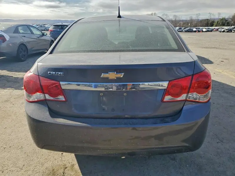 2011 CHEVROLET CRUZE LS  