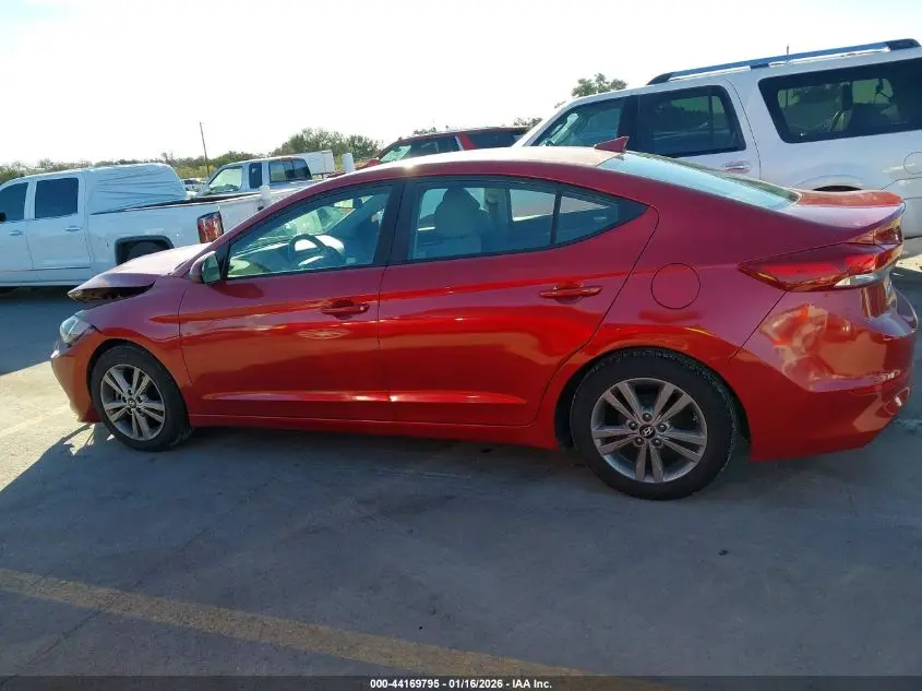 2017 HYUNDAI ELANTRA SE