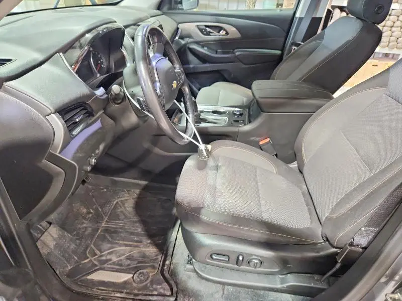 2020 CHEVROLET TRAVERSE LT  