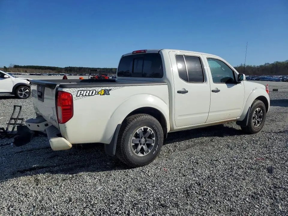 2018 NISSAN FRONTIER PRO-4X  