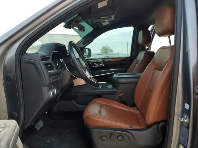 2022 GMC YUKON SLE  