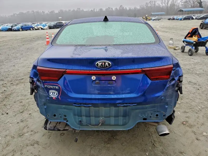 2021 KIA FORTE FE  
