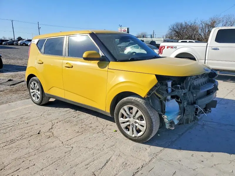 2020 KIA SOUL LX  