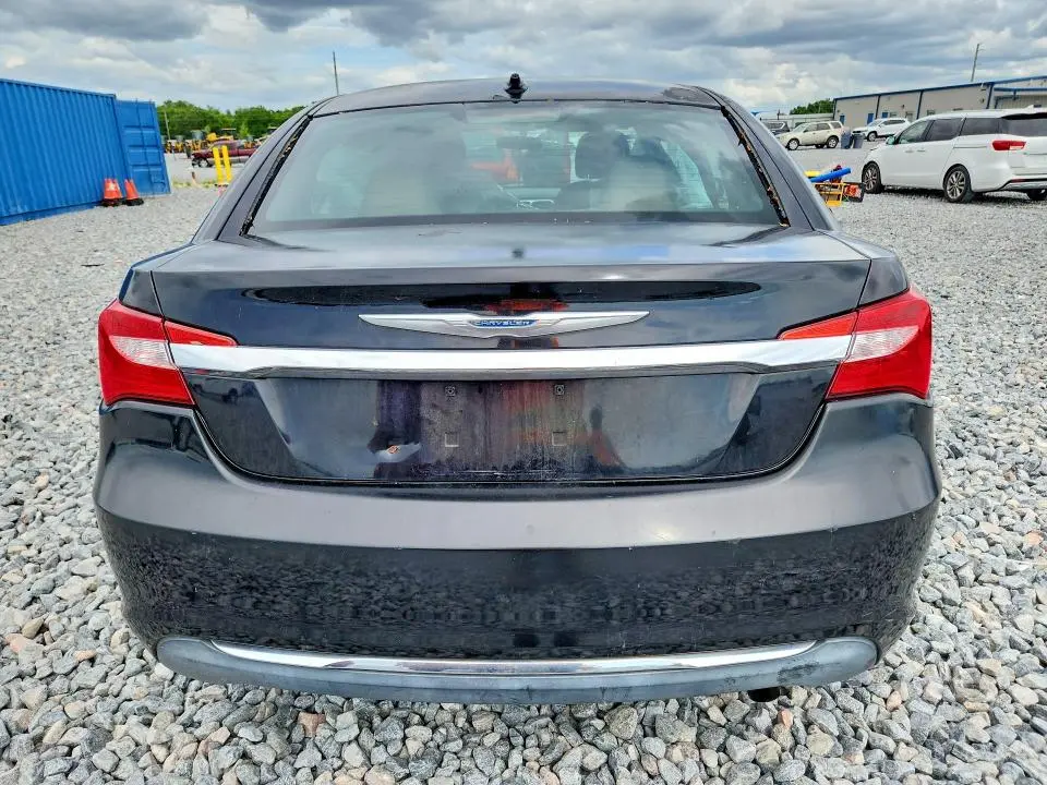 2011 CHRYSLER 200 TOURING  