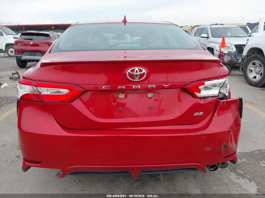 2020 TOYOTA CAMRY SE