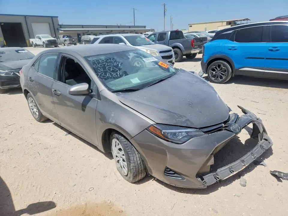 2019 TOYOTA COROLLA LE  