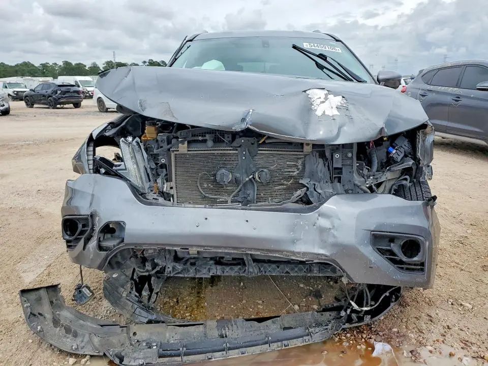 2019 NISSAN PATHFINDER SV  