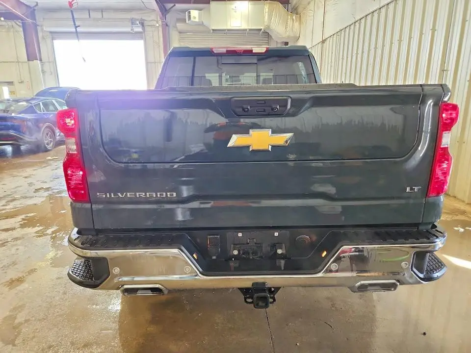 2025 CHEVROLET SILVERADO K1500 LT  