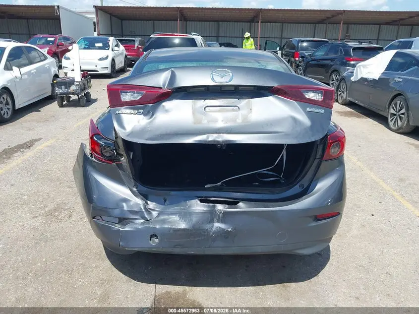 2015 MAZDA MAZDA3 I SPORT