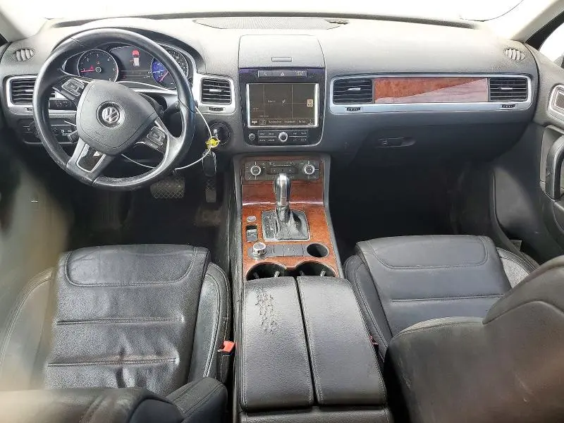 2012 VOLKSWAGEN TOUAREG V6 TDI  