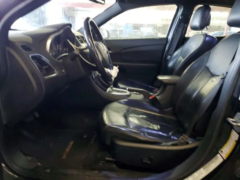 2011 DODGE AVENGER LUX  