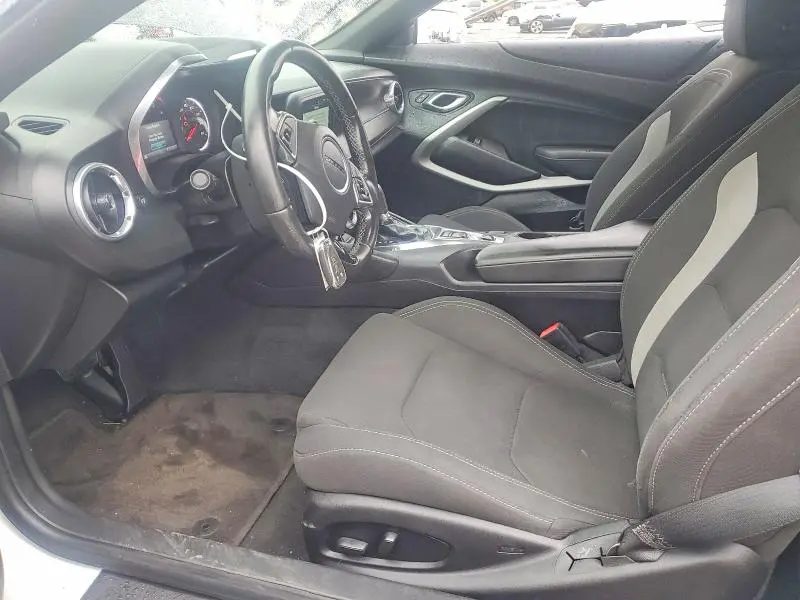 2018 CHEVROLET CAMARO LT  