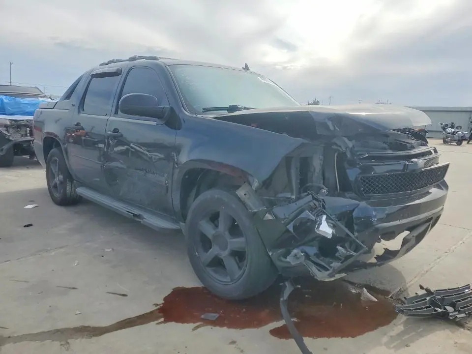 2012 CHEVROLET AVALANCHE LTZ  