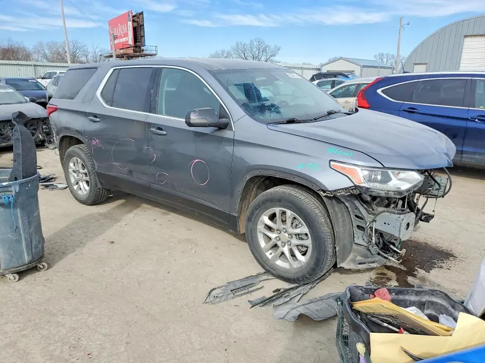2021 CHEVROLET TRAVERSE LS  