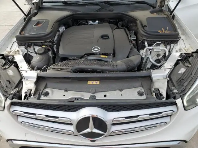 2022 MERCEDES-BENZ GLC 300  