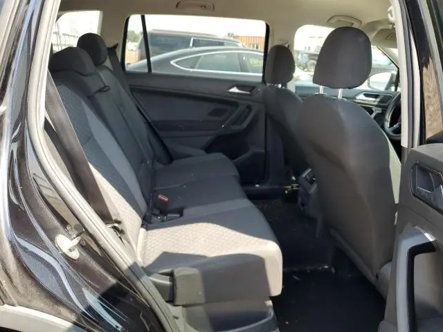 2018 VOLKSWAGEN TIGUAN S  