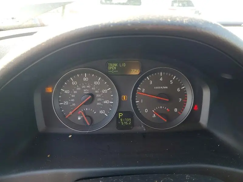 2010 VOLVO S40 2.4I  