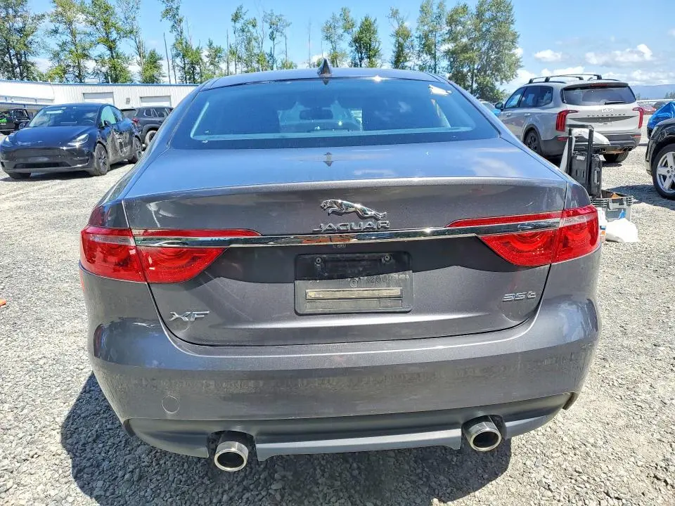 2017 JAGUAR XF PREMIUM  