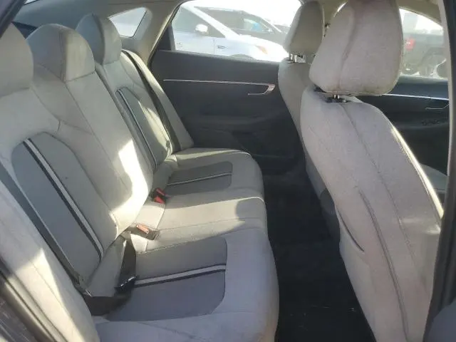 2021 HYUNDAI SONATA SE  