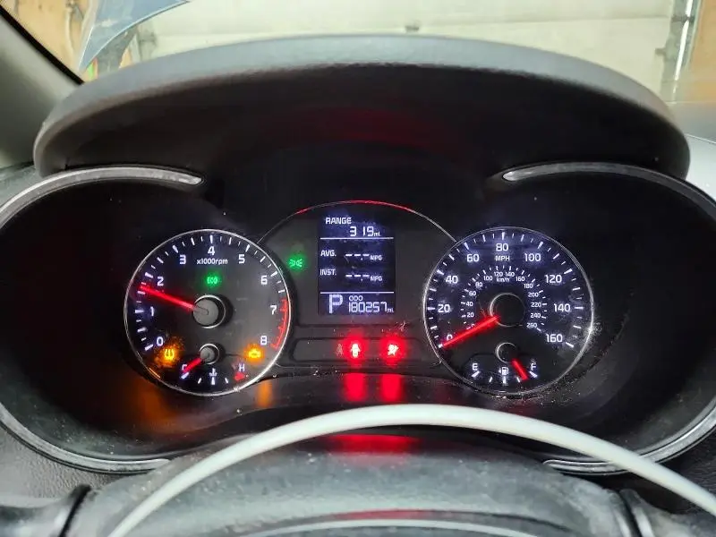 2016 KIA FORTE LX  