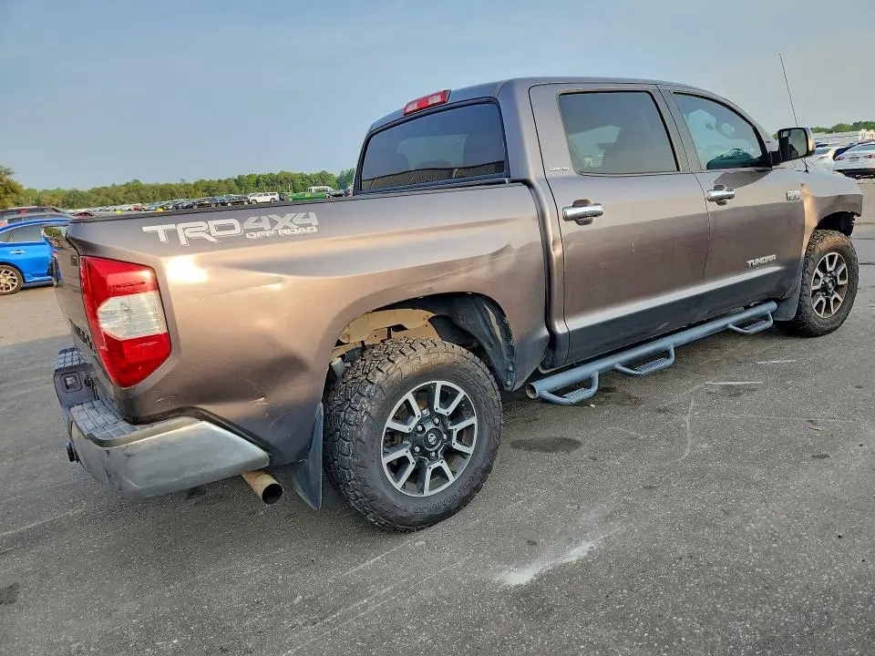 2017 TOYOTA TUNDRA CREWMAX LIMITED  