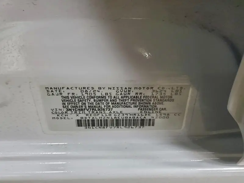 2024 NISSAN VERSA SR  