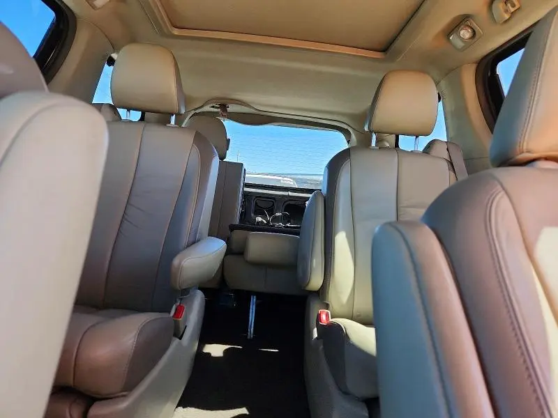 2011 TOYOTA SIENNA LIMITED 7-PASSENGER  