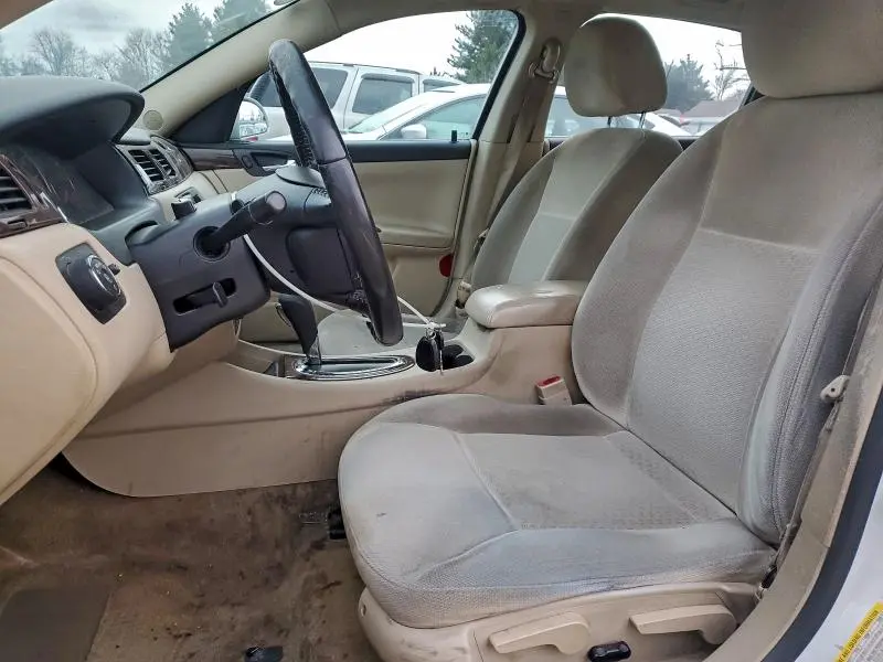 2011 CHEVROLET IMPALA LT  